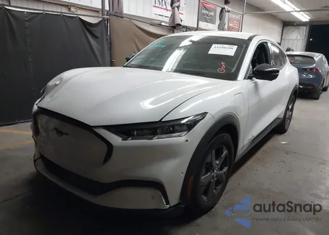 2023 Ford Mustang Mach-E Select z USA, uszkodzony, nr VIN 3FMTK1R46PMA62167